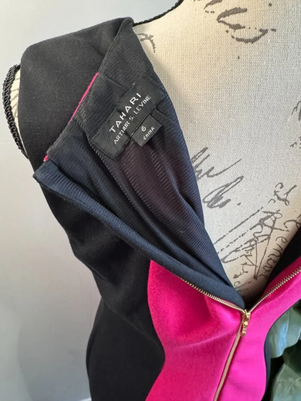 Tahari black hot